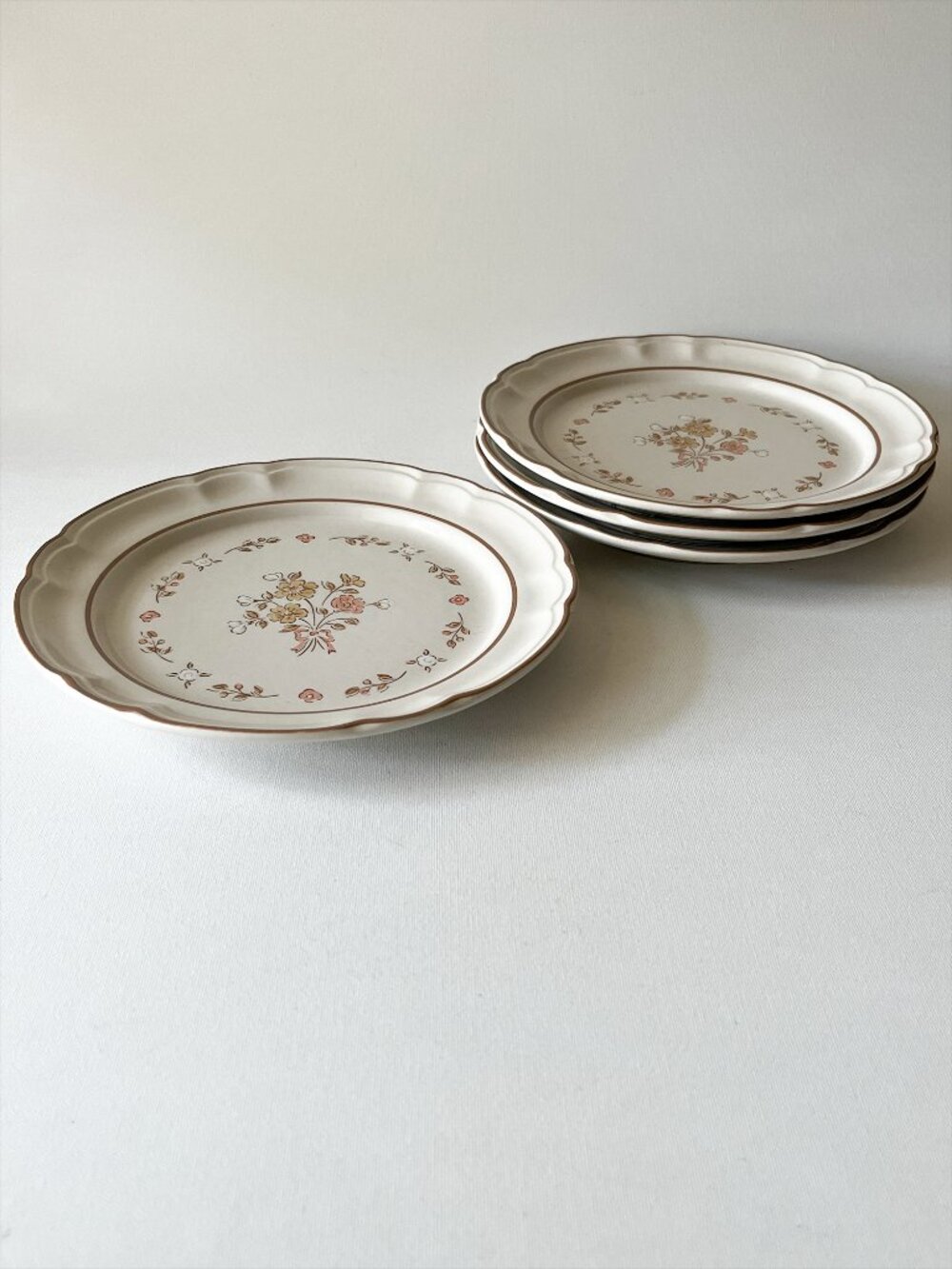 Set 4 Vintage Gordella Collection Stoneware Salad Plates Hand Decorated Japan